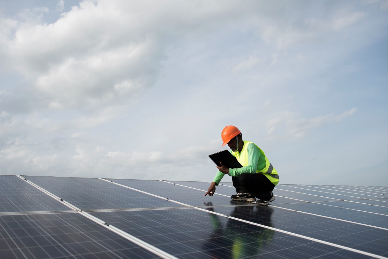 Professional Solar Panel Cleaning